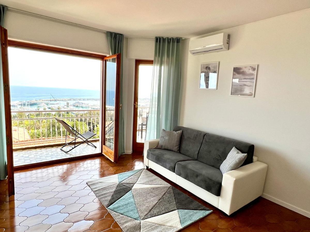 Special Home Vista Mare E Parcheggio Privato سانريمو المظهر الخارجي الصورة