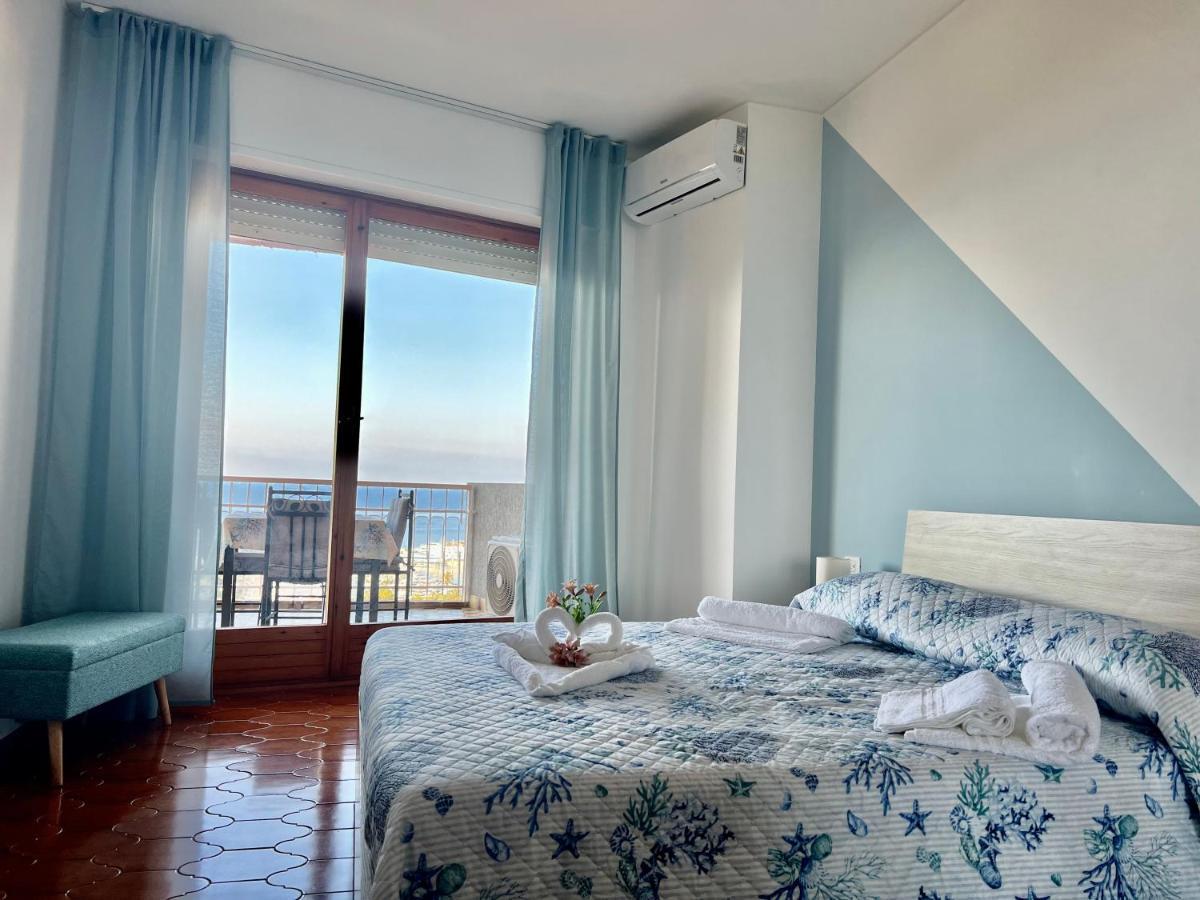 Special Home Vista Mare E Parcheggio Privato سانريمو المظهر الخارجي الصورة