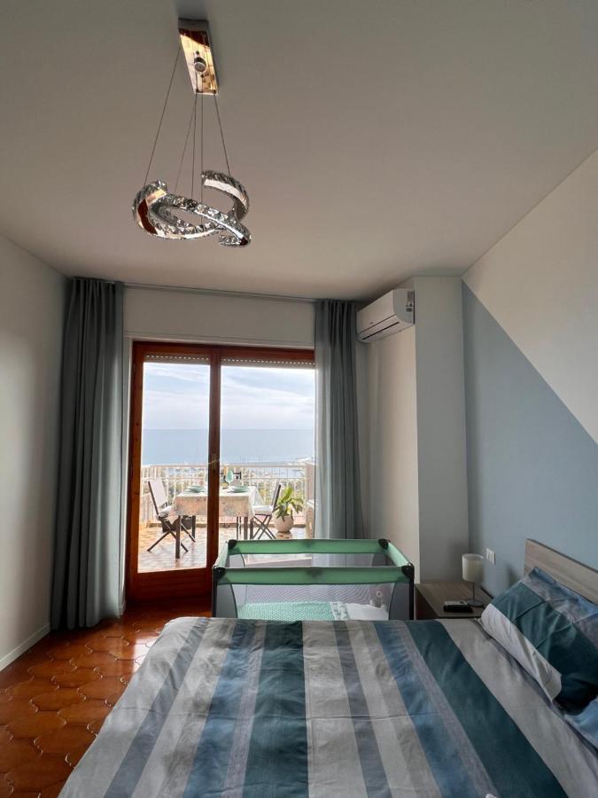 Special Home Vista Mare E Parcheggio Privato سانريمو المظهر الخارجي الصورة